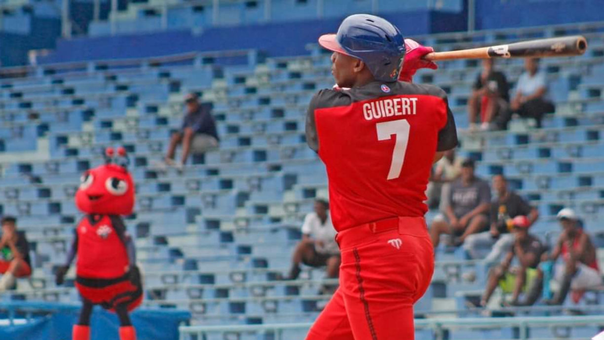 Yoelkis Guibert participó por Cuba en el V Clásico Mundial de Beisbol