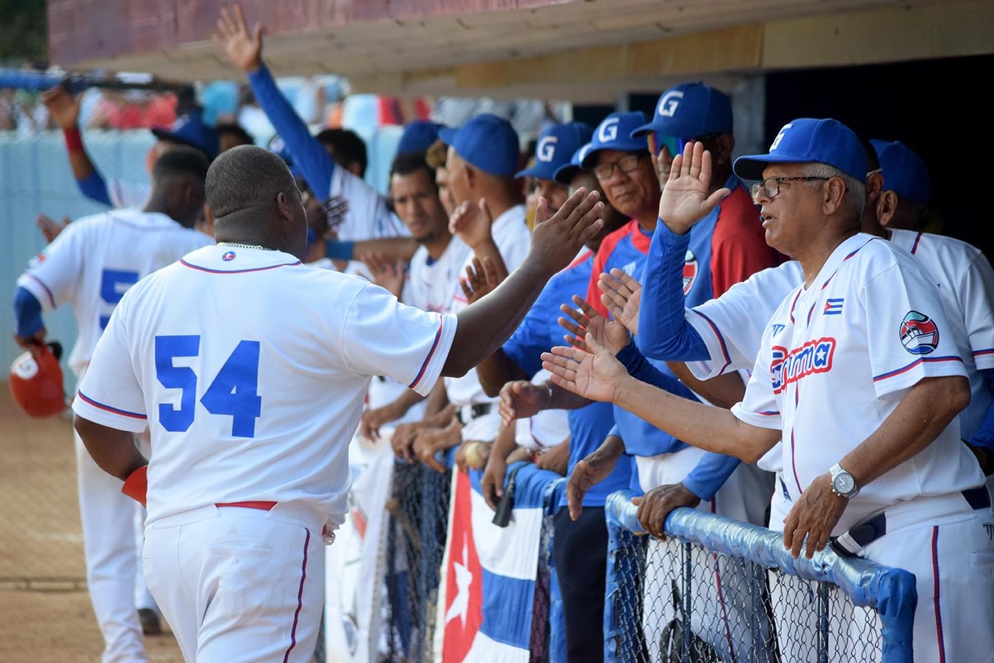 Los Alazanes después de su remontada continúan invictos en séptimos juegos de postemporada. 