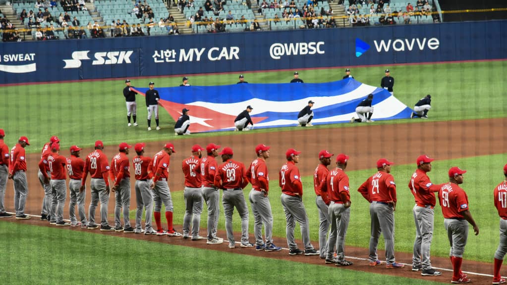 La dirección del beisbol en Cuba volvió a convocar a varios jugadores que se desempeñan en Ligas extranjerras