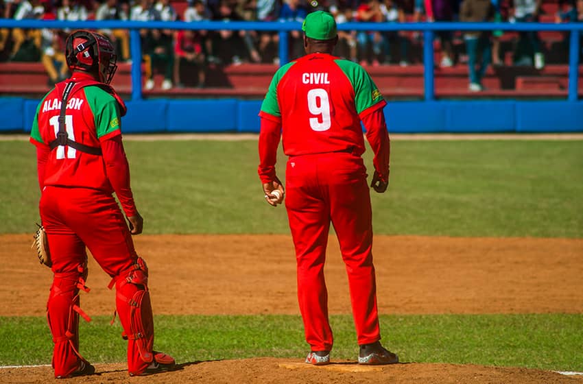 Pablo Civil llevó a los Leñadores a su primer título en Series Nacionales durante la edición 58.