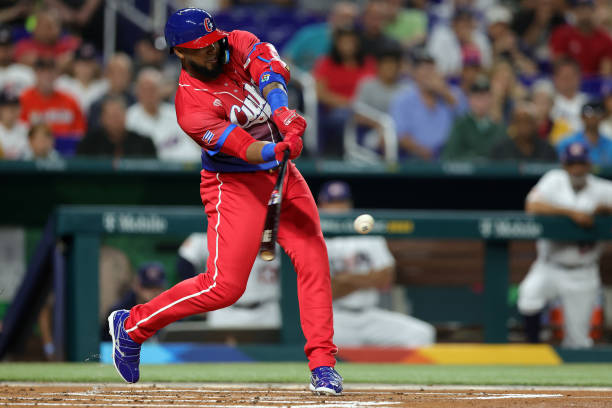 Erisbel Arruebarrena logró guiar a Cuba a la ofensiva durante el Clásico Mundial.