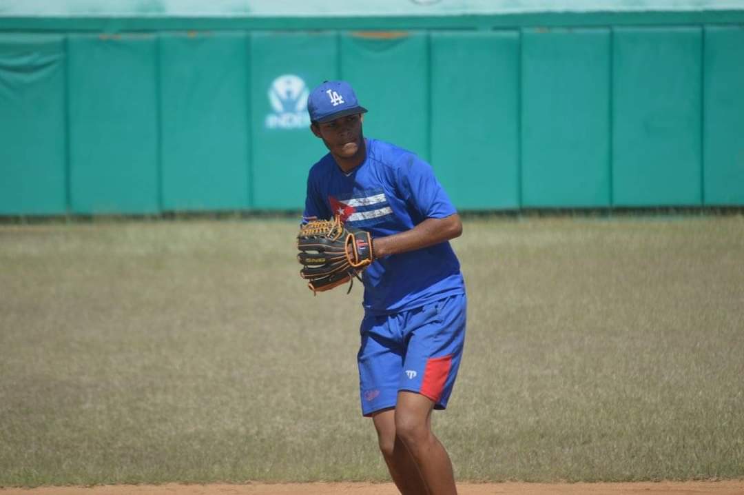 Yor Alarcón estuvo en la reserva de los Leñadores en la pasada Serie Nacional.