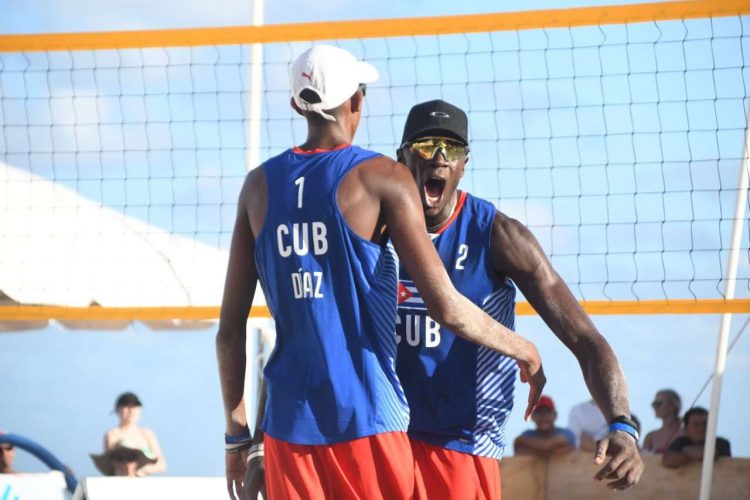 cubanos Noslen Díaz y Jorge Luis Alayo al Mundial de Voleibol de Playa