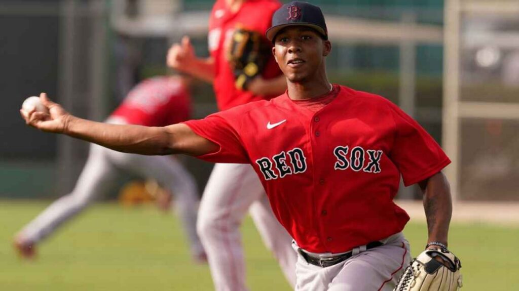 Brayan Bello asumirá mayores responsabilidades en Boston Red Sox