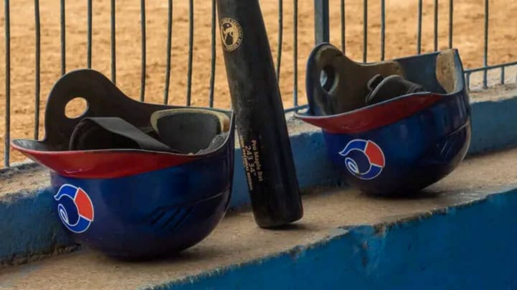 Varias situaciones de bates ilegales han ocurrido en la Serie Nacional de Béisbol