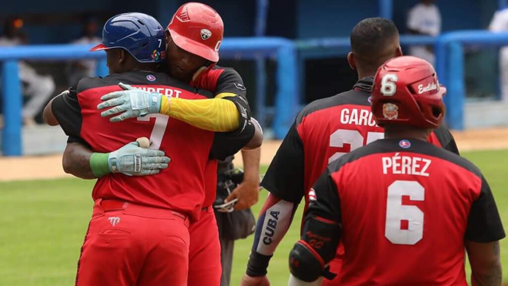 Las Avispas de Santiago de Cuba son los terceros clasificados a los Play Off de la 63 Serie Nacional de Beisbol