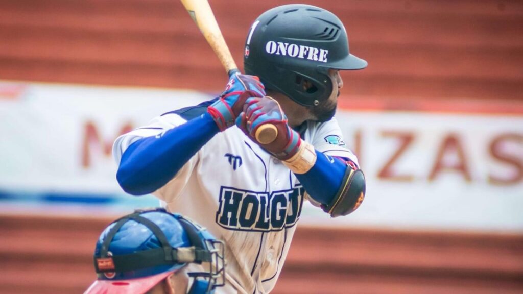 Juan Onofre tuvo un relevante debut en el principal circuito del beisbol cubano