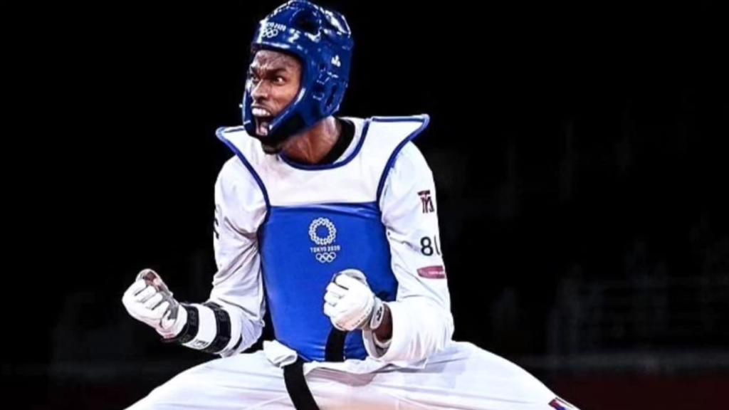 Rafael Alba es el principal representante del taekwondo en Cuba