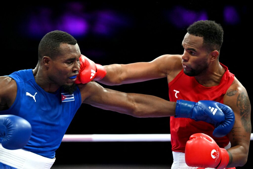 Julio la Cruz vs Loren Alfonso