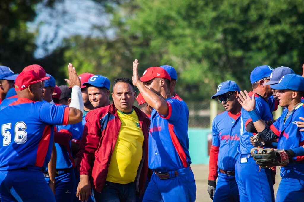 La Serie Provincial en Granma inició con un asombroso no hits no run.