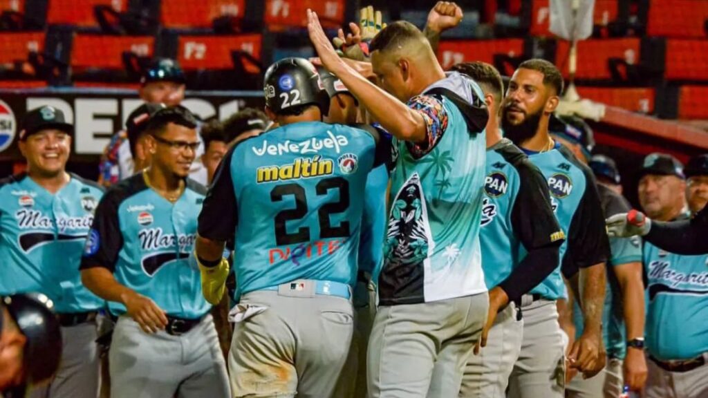 Los Bravos de Margarita lograron remontada en Barquisimeto para su primera historia de la temporada 2024-25 en la LVBP