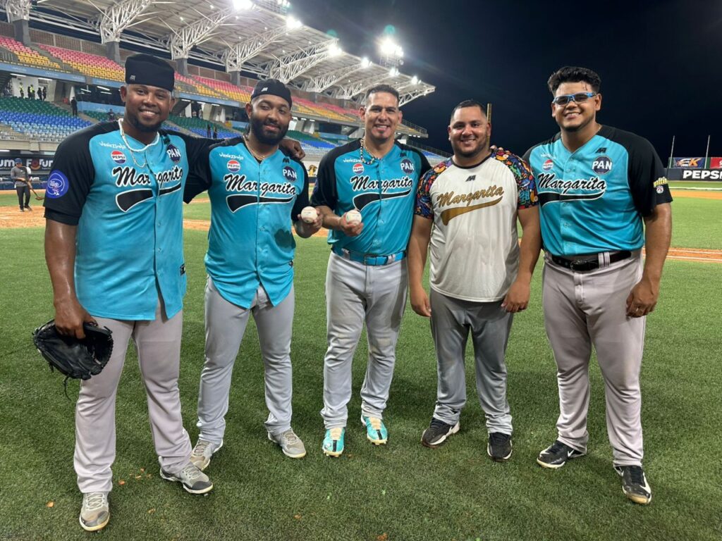 Los Bravos de Margarita lograron un juego histórico durante la noche del sábado.