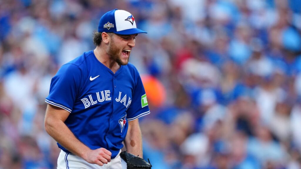 Trey Yesavage de los Azulejos de Toronto