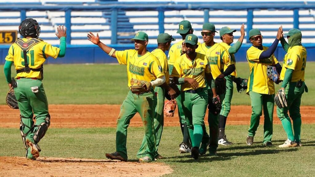 Pinar del Río asegura medio boleto y quedan definidos otros cruces de cuartos de final