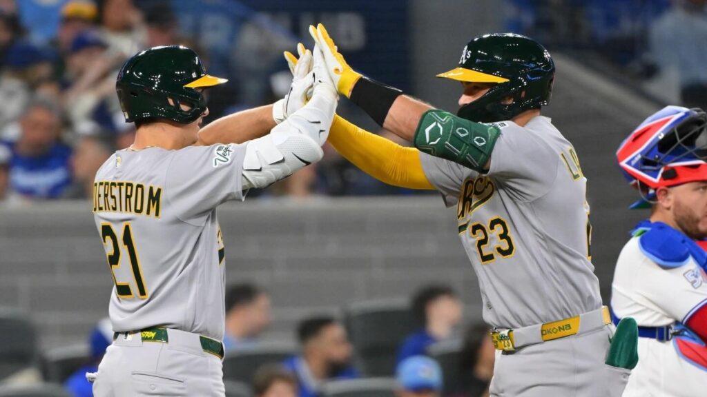 Un raro Opening Day para Los Atléticos en Toronto